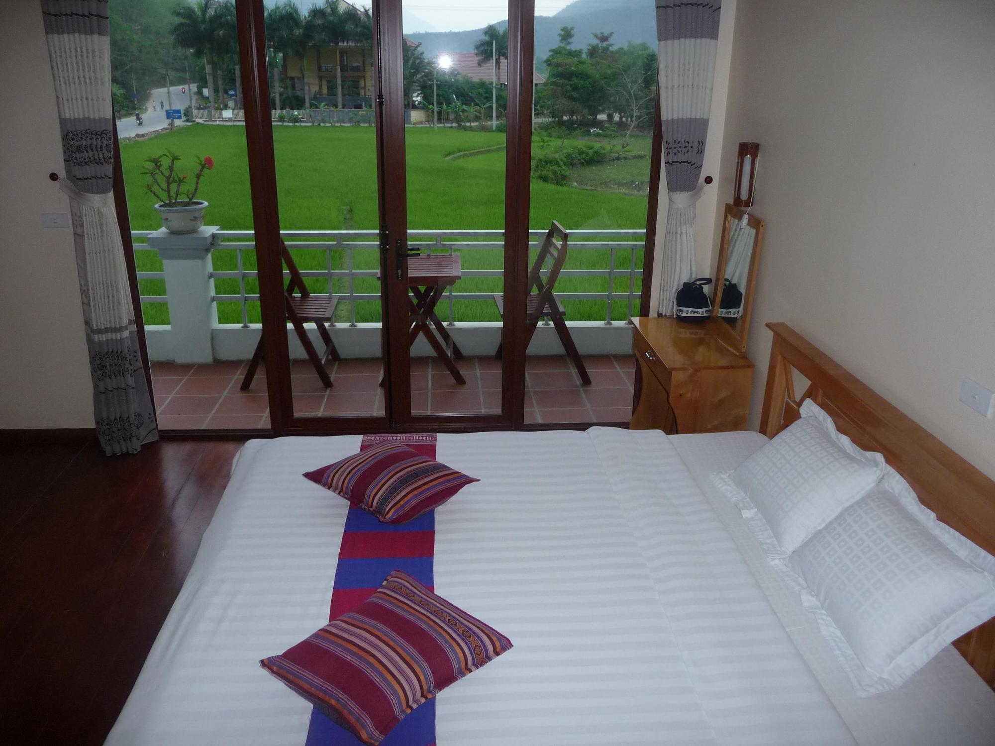 Hòa Bình Mai Chau Valley View Hotel מראה חיצוני תמונה